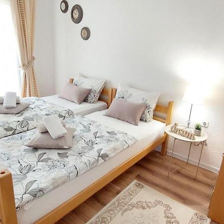 Mb Deluxe Apartment Visoko Exteriér fotografie