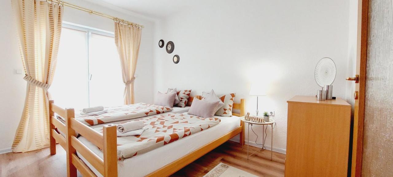 Mb Deluxe Apartment Visoko Exteriér fotografie