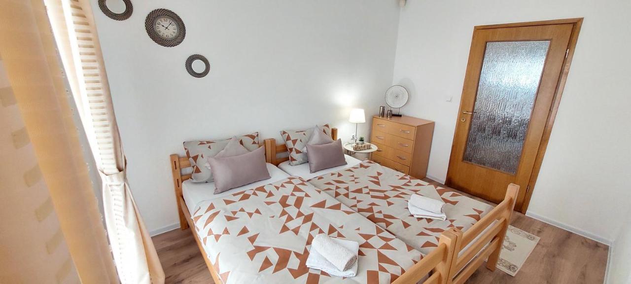 Mb Deluxe Apartment Visoko Exteriér fotografie