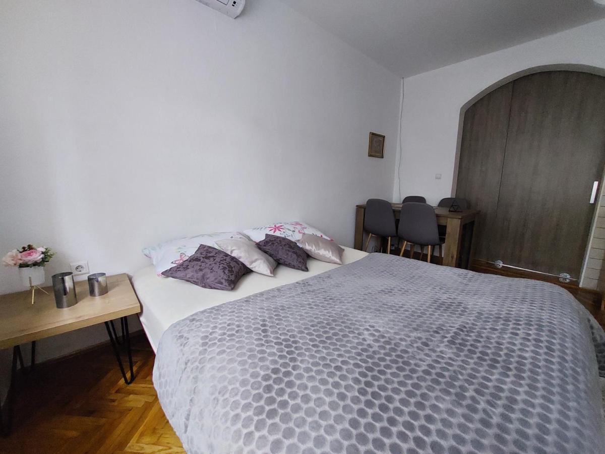 Mb Deluxe Apartment Visoko Exteriér fotografie